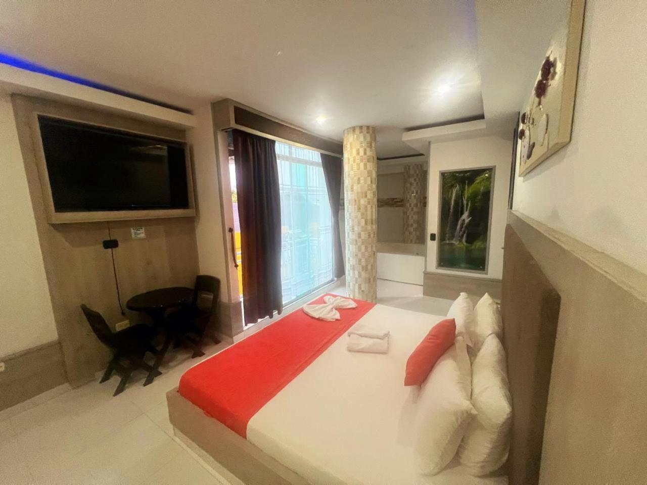 Hotel Suite Royal Melgar Exterior foto