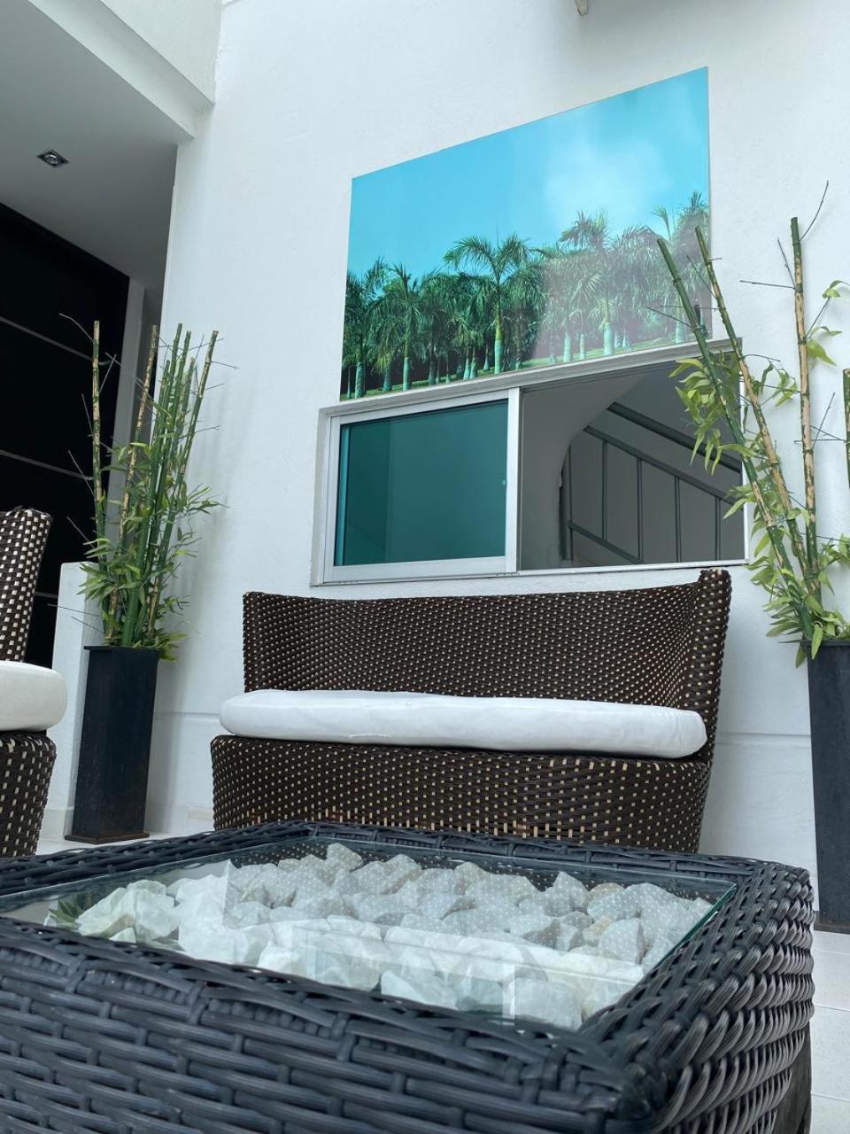 Hotel Suite Royal Melgar Exterior foto