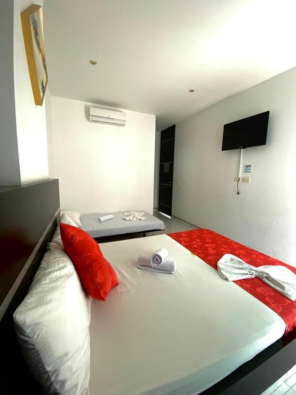 Hotel Suite Royal Melgar Exterior foto